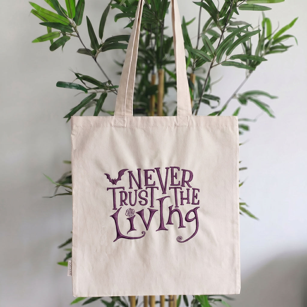 Tote Bag Ricamata - Never Trust the Living (Beetlejuice)